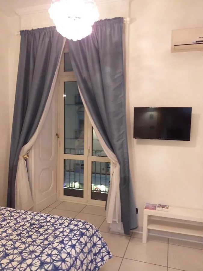 Beb Pantarei Bed & Breakfast Naples 0*,
