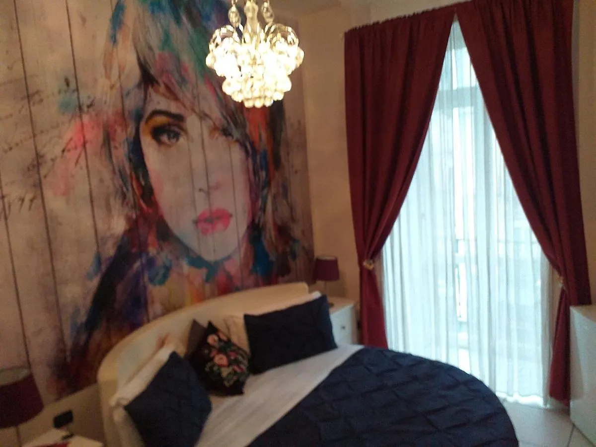 Beb Pantarei Bed & Breakfast Naples Italy